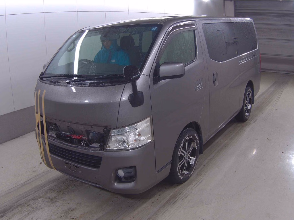NISSAN NV350 CARAVAN