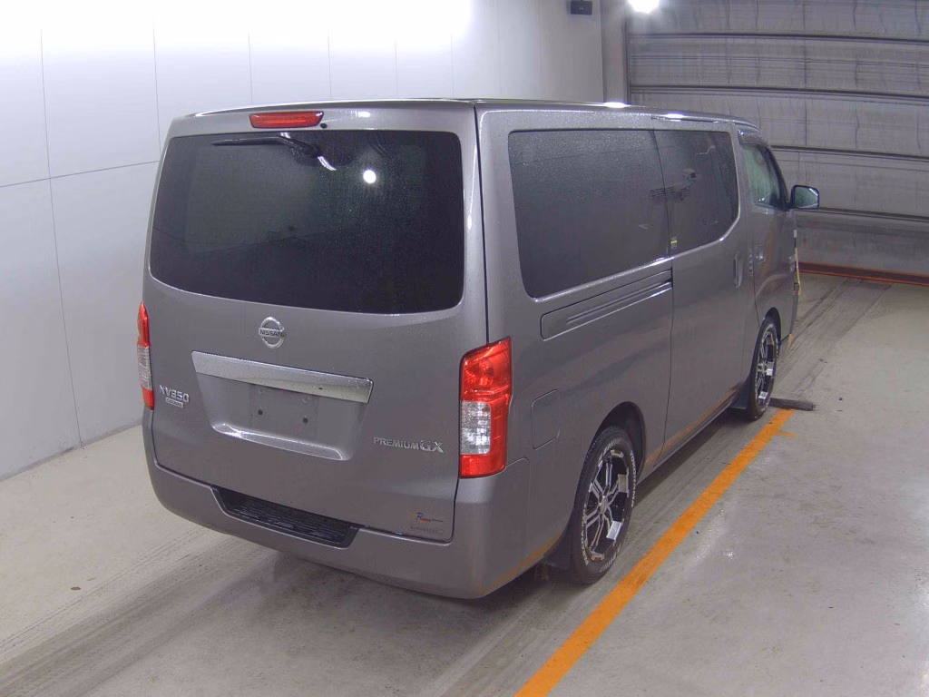 NISSAN NV350 CARAVAN