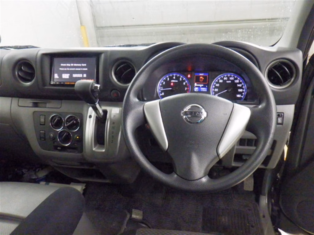 NISSAN NV350 CARAVAN