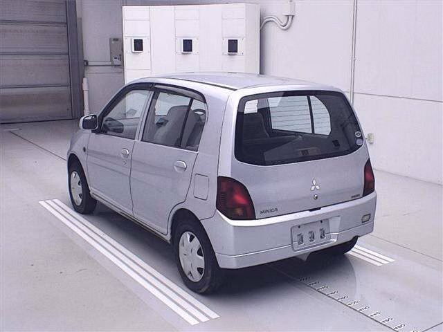 Mitsubishi Minica