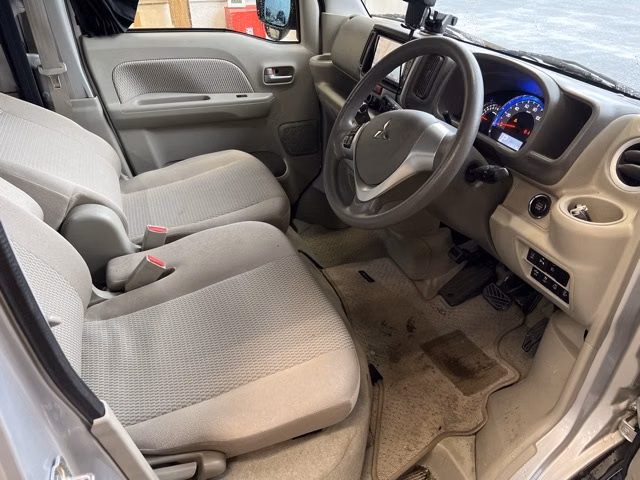 MITSUBISHI TOWN BOX