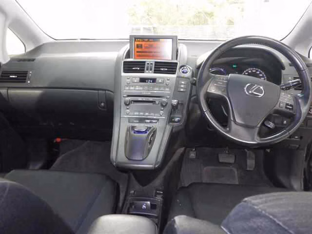 Lexus HS250h