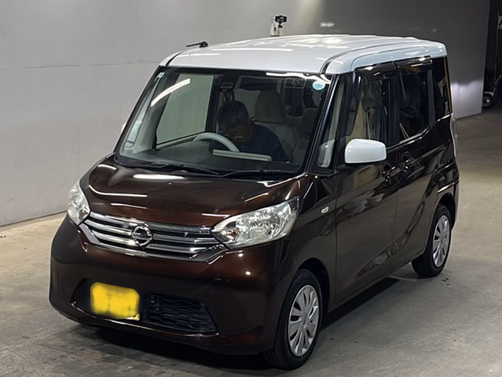 NISSAN DAYZ ROOX