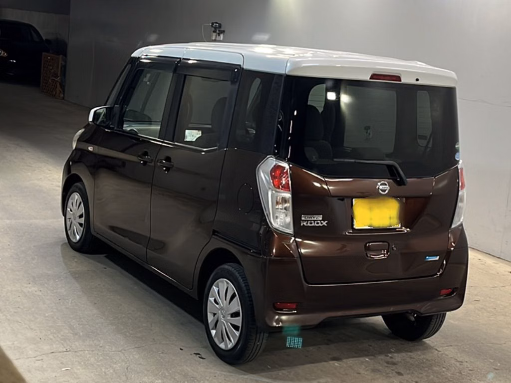 NISSAN DAYZ ROOX