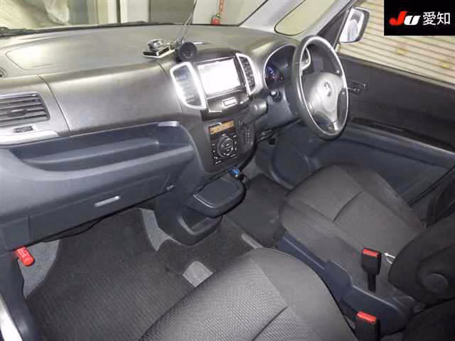 Mitsubishi Delica D:2
