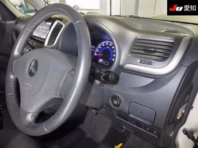 Mitsubishi Delica D:2