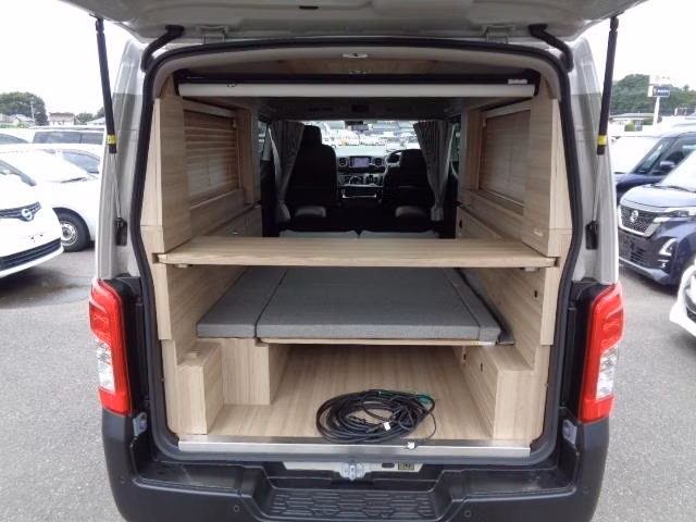 NISSAN CARAVAN