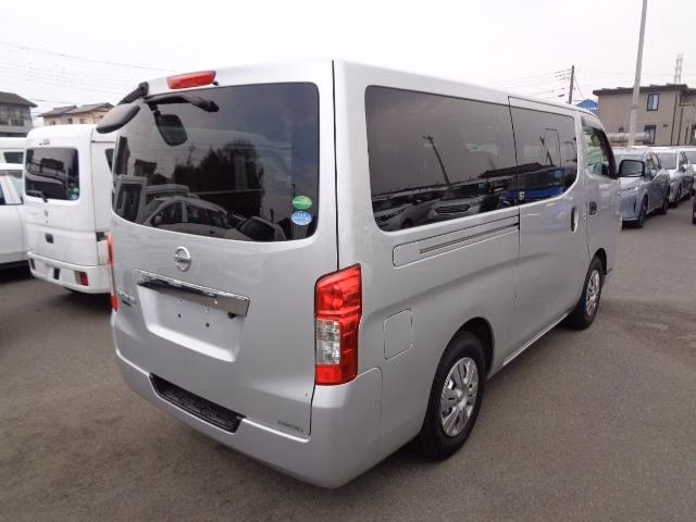 NISSAN CARAVAN