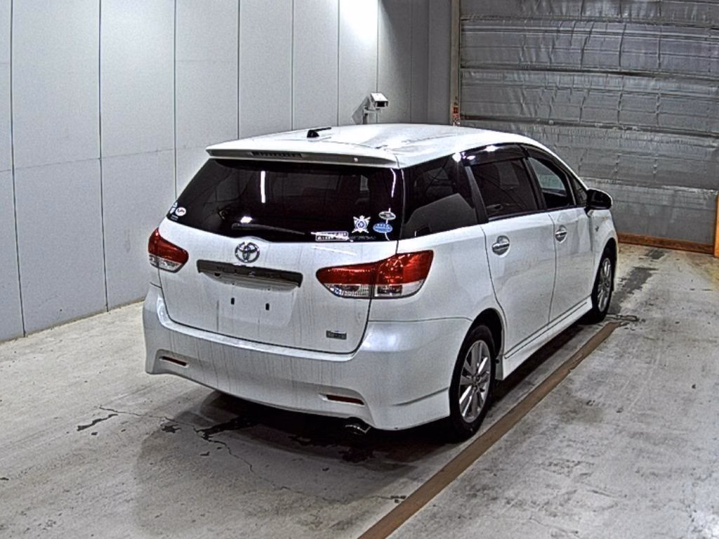 TOYOTA WISH