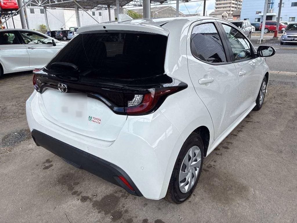TOYOTA YARIS