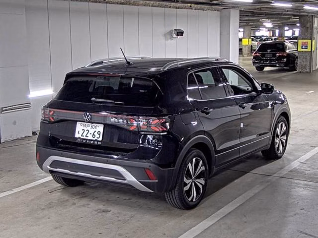 VOLKSWAGEN T-CROSS