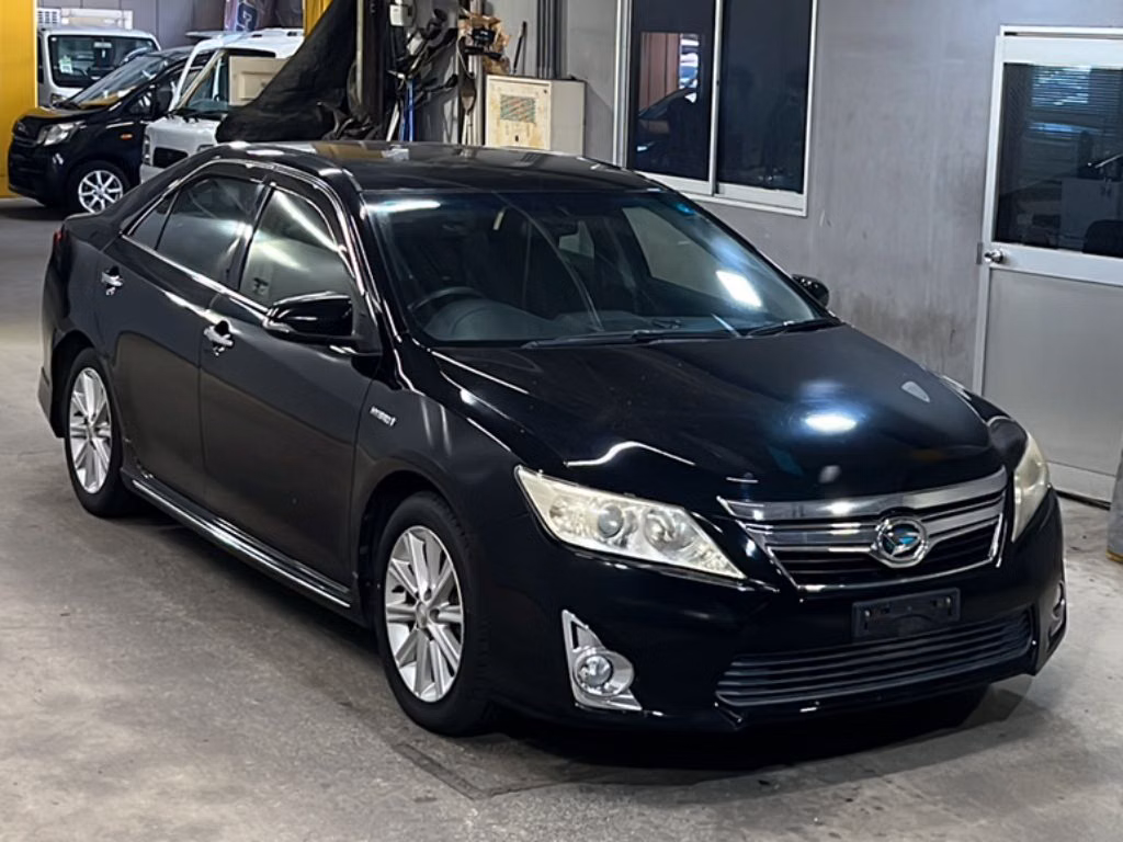 Daihatsu Altis