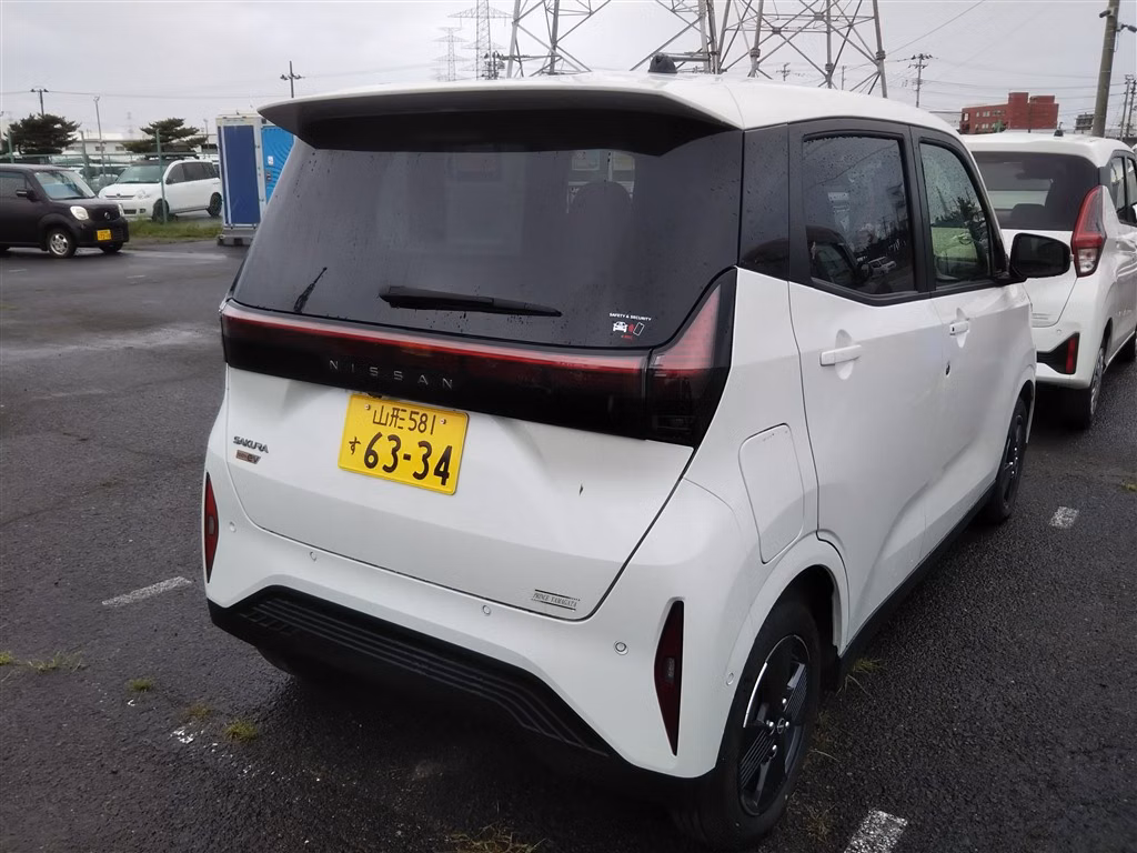 Nissan Sakura