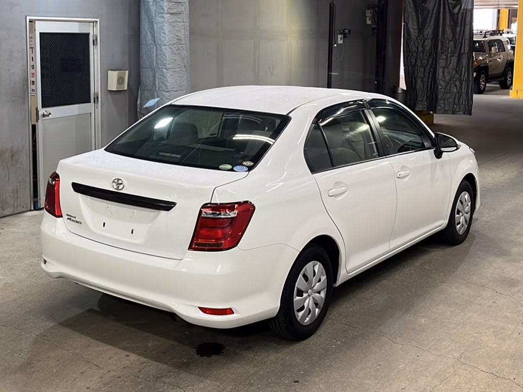 TOYOTA COROLLA AXIO
