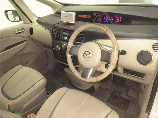 MAZDA BIANTE