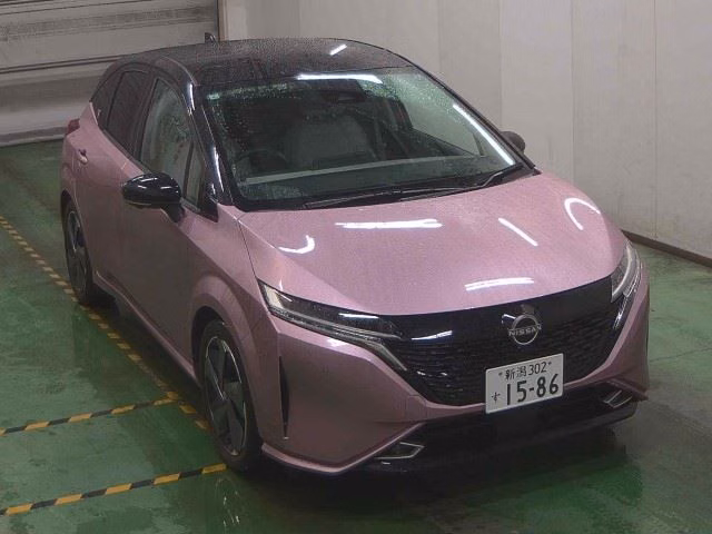 Nissan Aura
