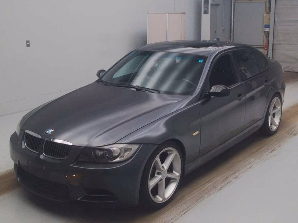 BMW 3-SERIES
