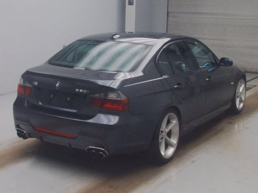 BMW 3-SERIES