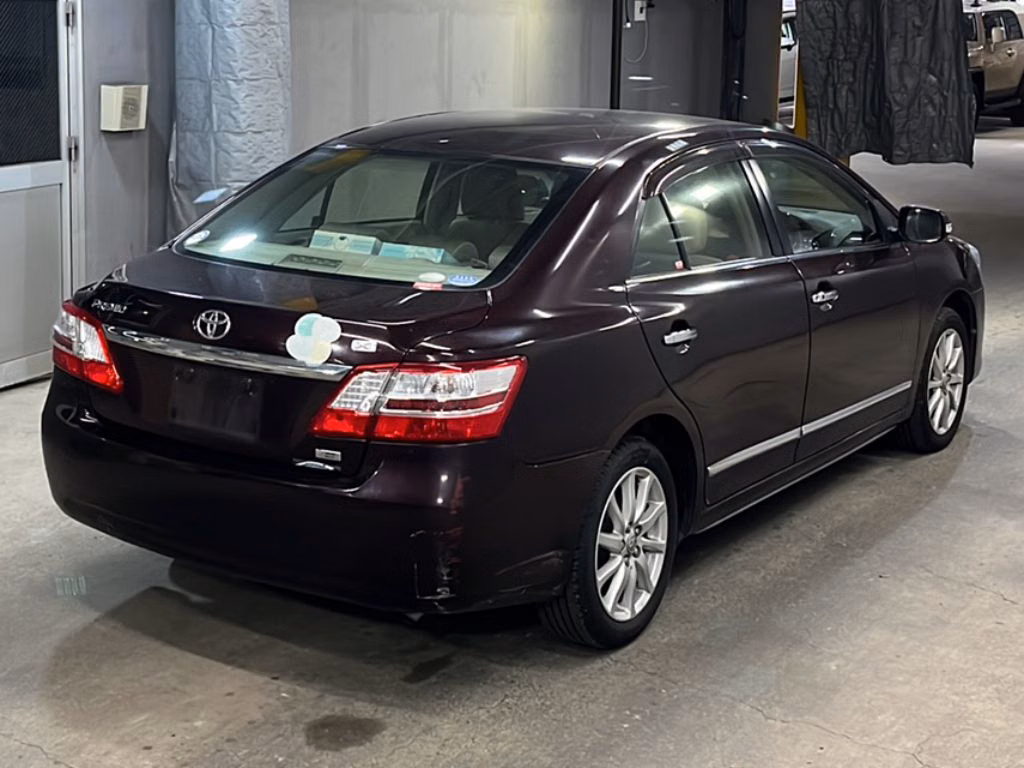 Toyota Premio