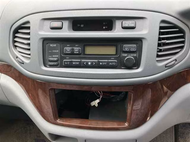 Toyota Hiace Regius