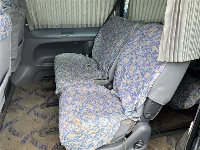 Toyota Hiace Regius