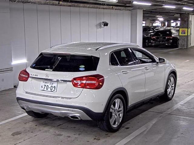 MERCEDES-BENZ GLA-CLASS