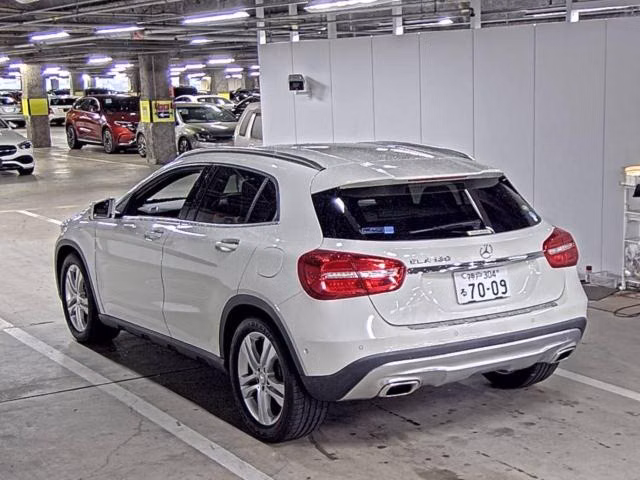 MERCEDES-BENZ GLA-CLASS