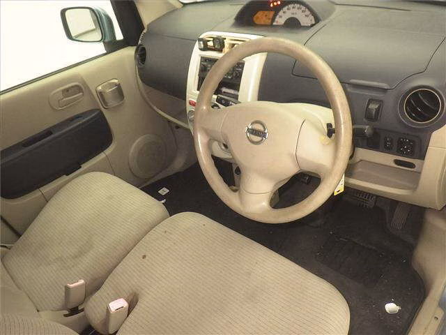 Nissan Otti