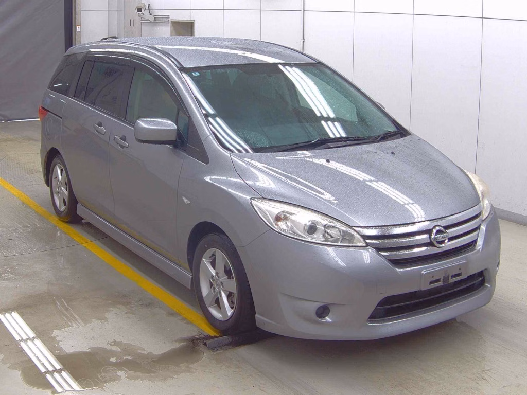 NISSAN LAFESTA