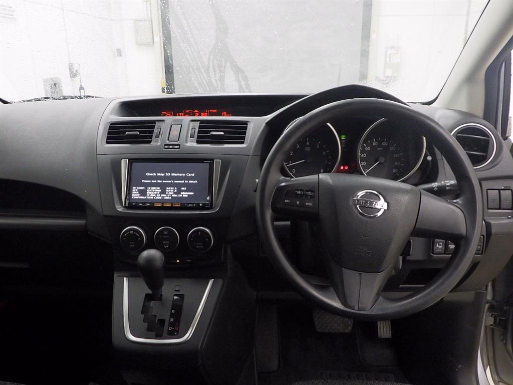 NISSAN LAFESTA
