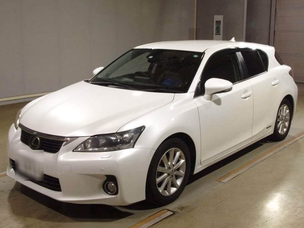Lexus CT200h