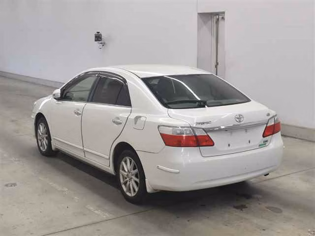 Toyota Premio