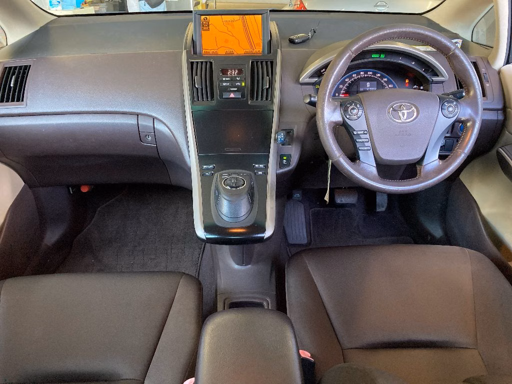 TOYOTA SAI
