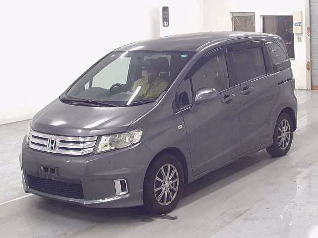HONDA FREED SPIKE