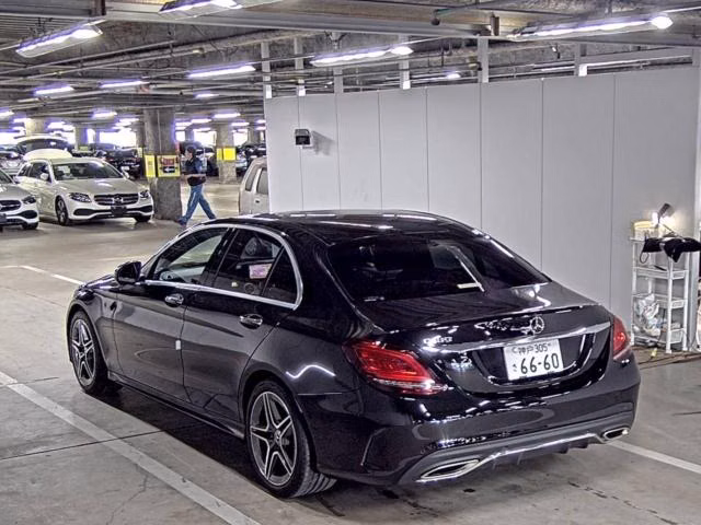 MERCEDES-BENZ C-CLASS