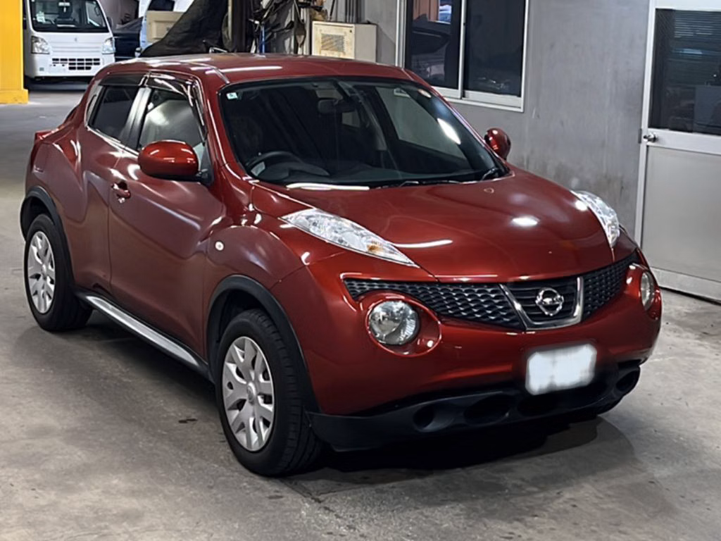 NISSAN JUKE