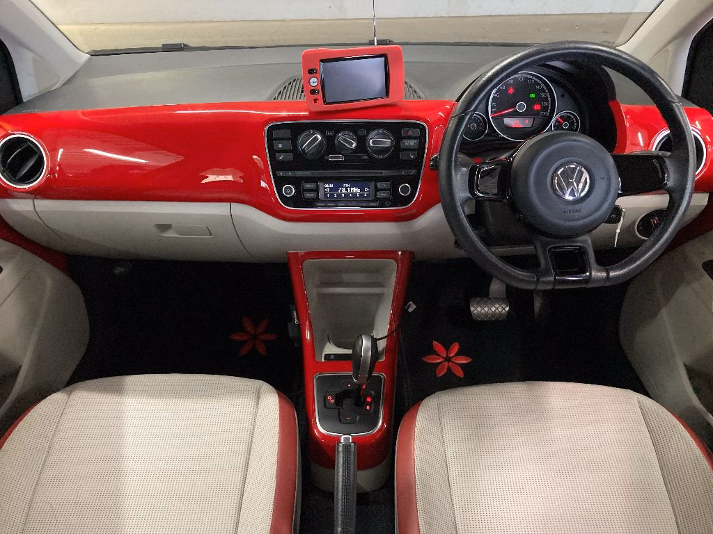 Volkswagen up!
