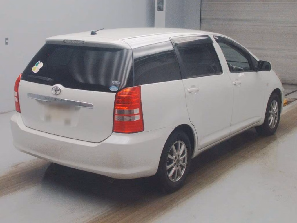TOYOTA WISH
