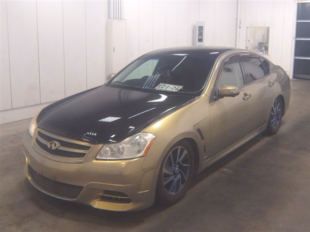 NISSAN FUGA