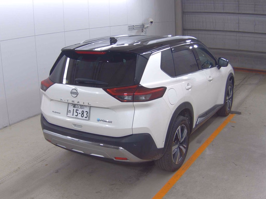 NISSAN X-TRAIL