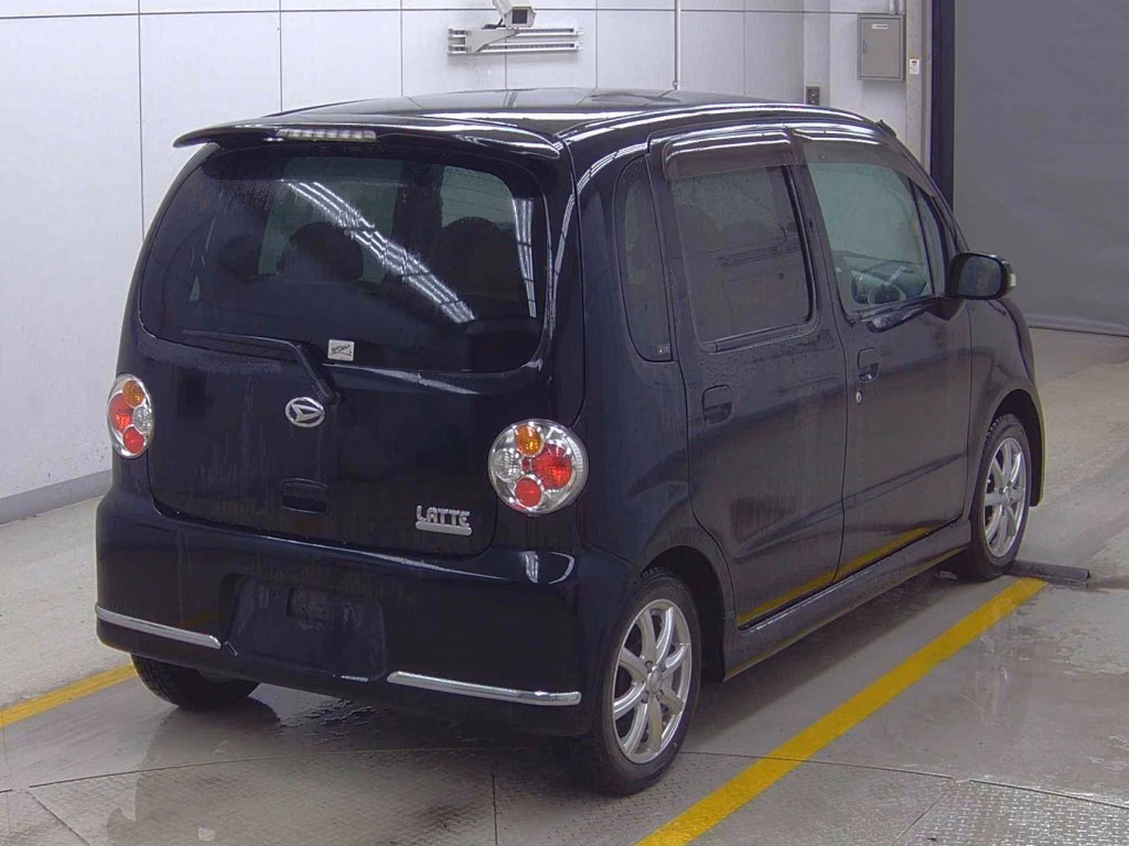 Daihatsu Move Latte