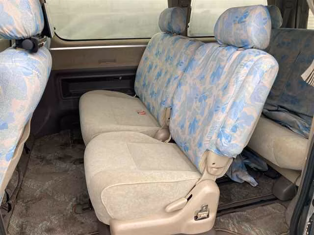 Toyota Grand Hiace
