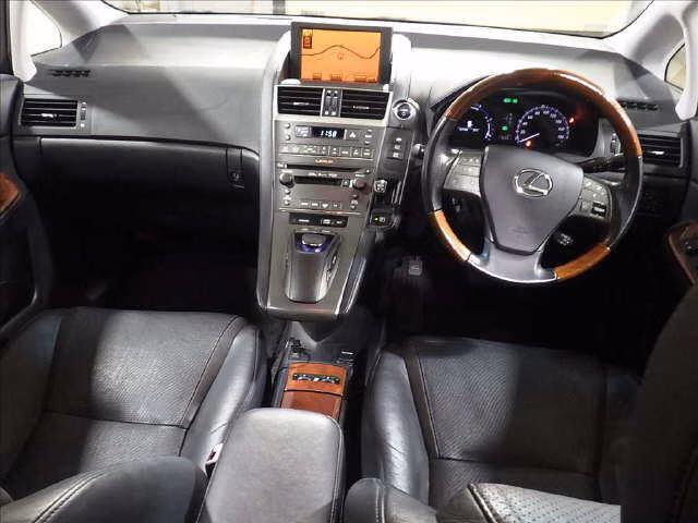 Lexus HS250h