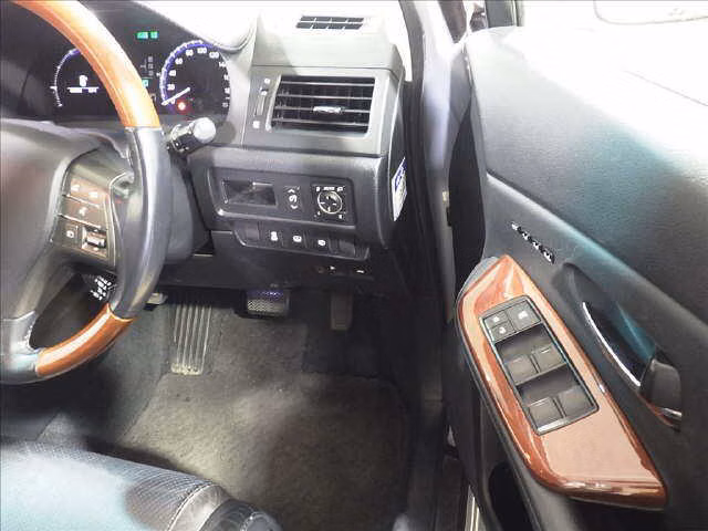 Lexus HS250h