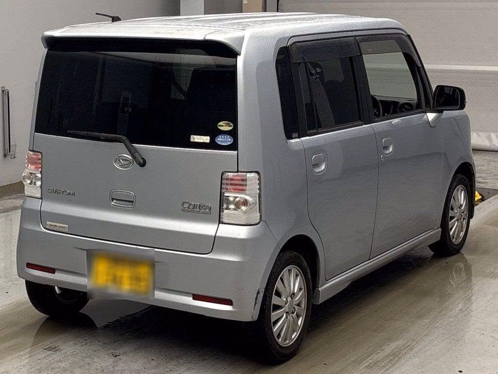 Daihatsu Move Conte