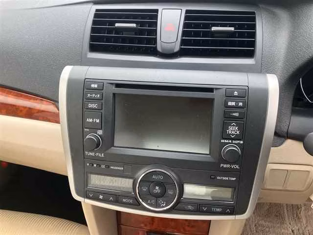 Toyota Premio