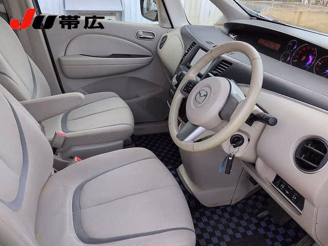 MAZDA BIANTE