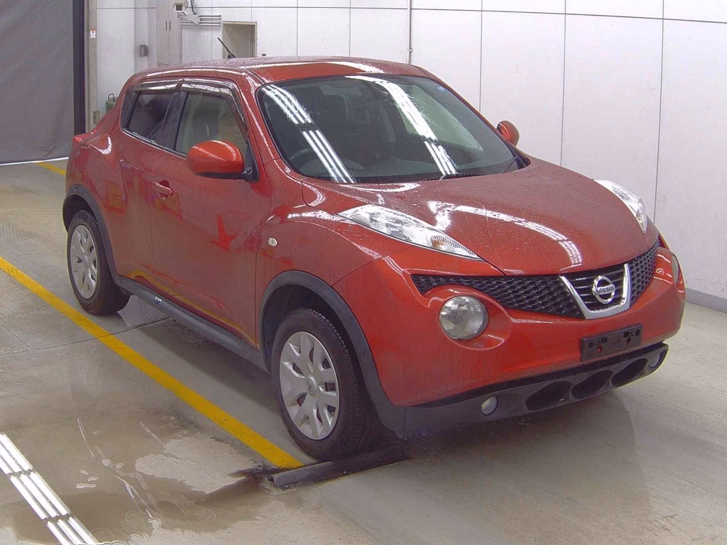 NISSAN JUKE