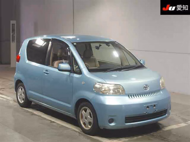 TOYOTA PORTE