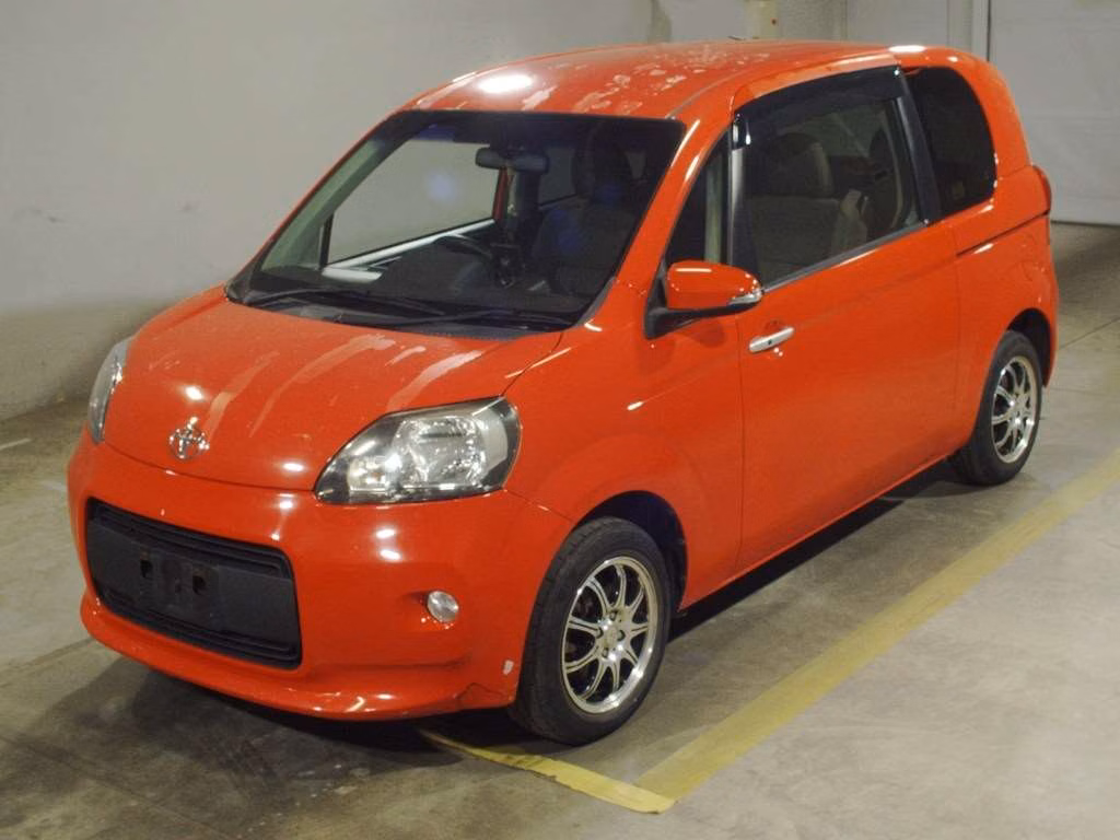 TOYOTA PORTE